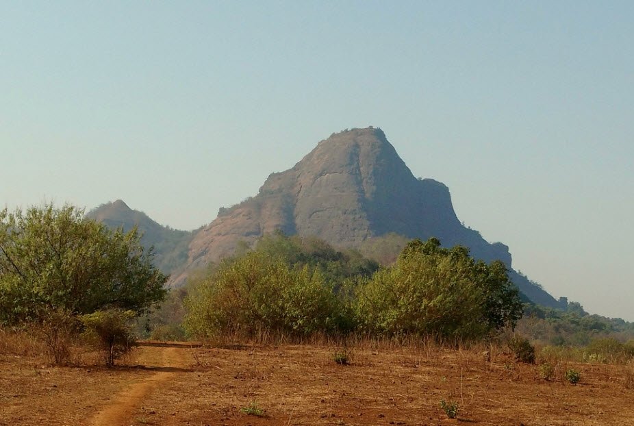 Manikgad (Raigad)
